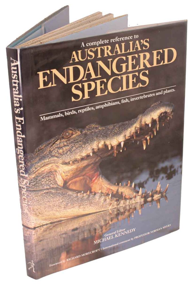 Stock ID 2421 Australia's endangered species: the extinction dilemma. Michael Kennedy.