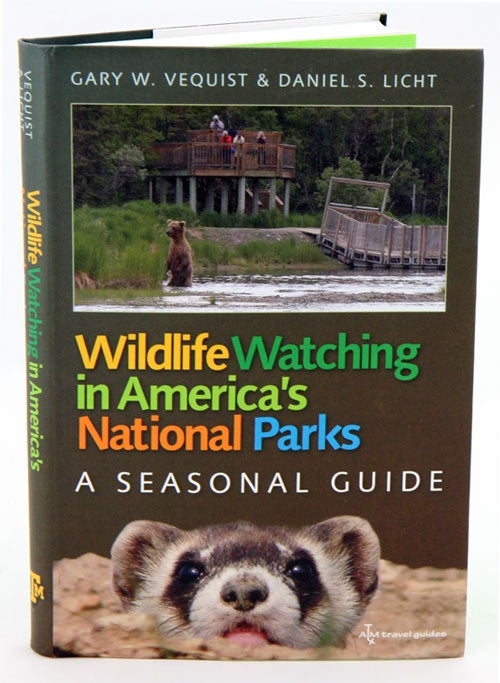 Stock ID 36300 Wildlife watching in America's national parks: a seasonal guide. Gary W. Vequist, Daniel S. Licht.