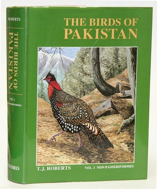 The birds of Pakistan, volume one: regional studies and non-Passeriformes. T. J. Roberts.