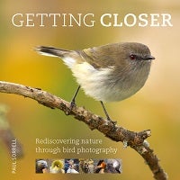 Stock ID 42433 Getting closer: rediscovering nature through bird photography. Paul Sorrell