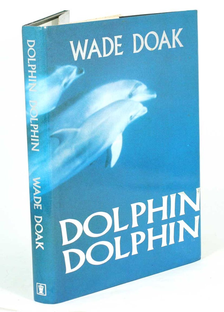 Stock ID 43539 Dolphin dolphin. Wade Doak.