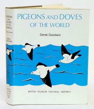 Stock ID 6318 Pigeons and doves of the world. Derek Goodwin